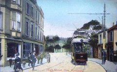 Old-London-Rd-Ore-looking-north.1905.-The-buildings-on-the-right-have-been-demolished.
